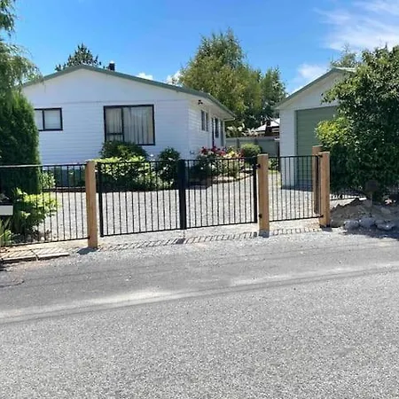 Terrific House On Totara Drive Villa Twizel Exterior photo